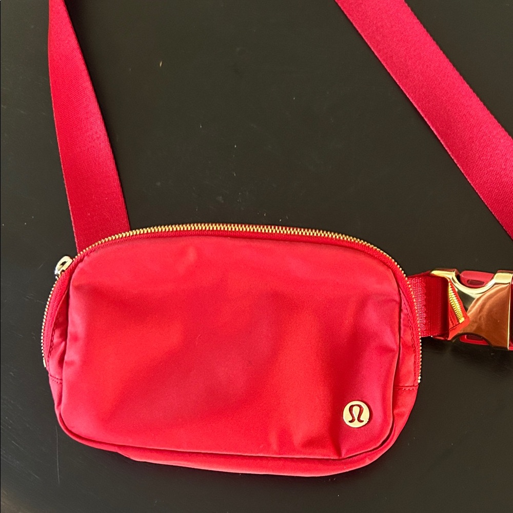 lululemon athletica Vibrant Red Crossbody Bag
